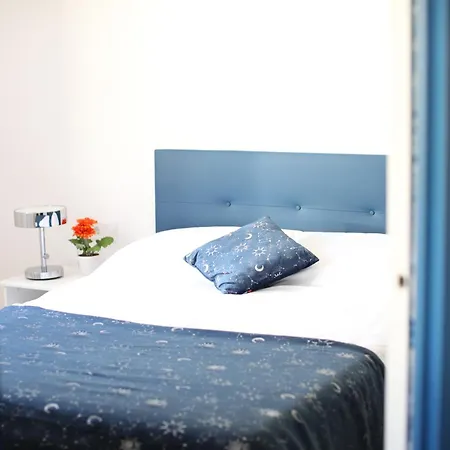 Maestro Damian, Moderna Vivienda Turistica A Estrenar En דירה *