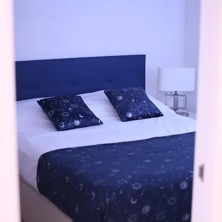 Maestro Damián, Moderna Vivienda Turística A Estrenar En *